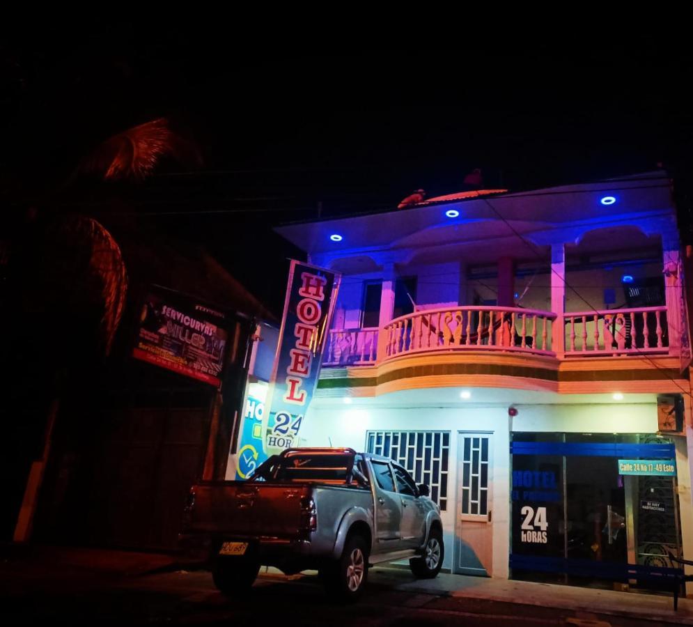Hotel El Paisano Villavicencio Kültér fotó
